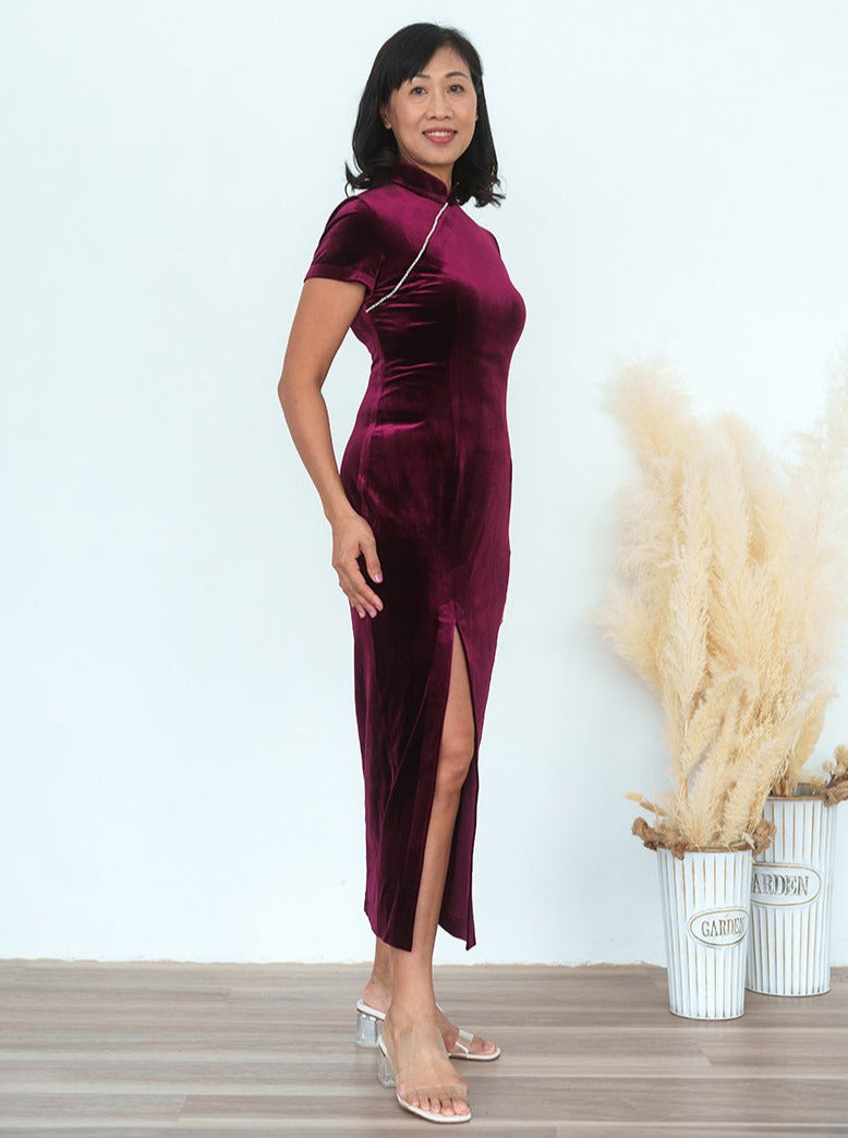 Forget Me Not Velvet Qipao Dress (Burgundy)